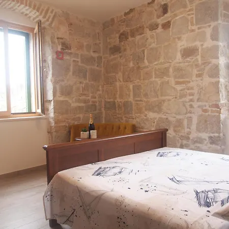 Διαμέρισμα Charming In The Old Town Σπλιτ