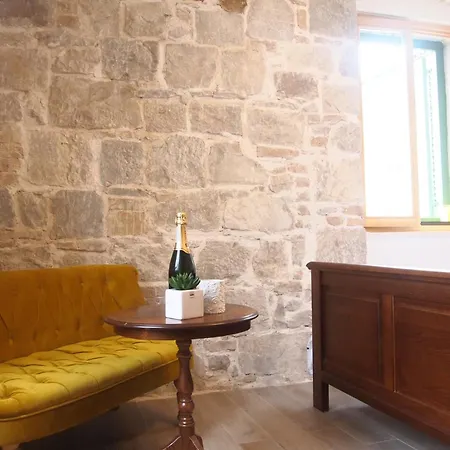 Διαμέρισμα Charming In The Old Town *