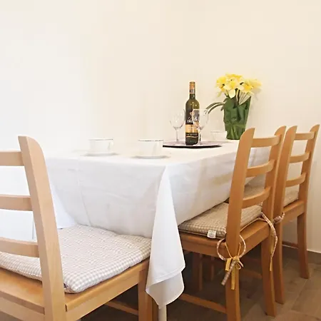 Апартаменты Charming In The Old Town *