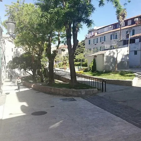 Апартаменты Charming In The Old Town *